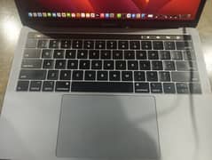 MacBook pro 2019 i7 16 /500
