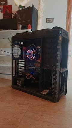 Intel i7 3770 + XFX RX 590 8GB