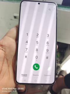 256gb wala ha bus thora sa glass Break ha