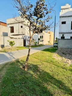 Prime Location Residential Plot Of 5 Marla For sale In Park View City - Crystal Block