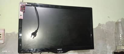android led 28 inc 2 gb ram 16 gb mammory