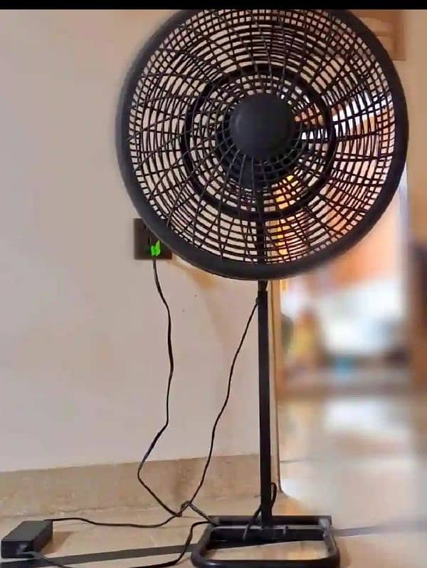 12 Volt AC DC Solar Battery Wall Bracket Fan Stand Fan 6