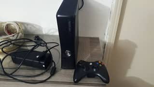Xbox 360 Slim (Jailbroken) | 50+ Games | Original Controller