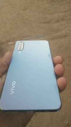 vivo s1 4/128 gb pta approved