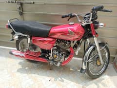 Honda 125 Lush Conditions For Sell 0304--48--24--898