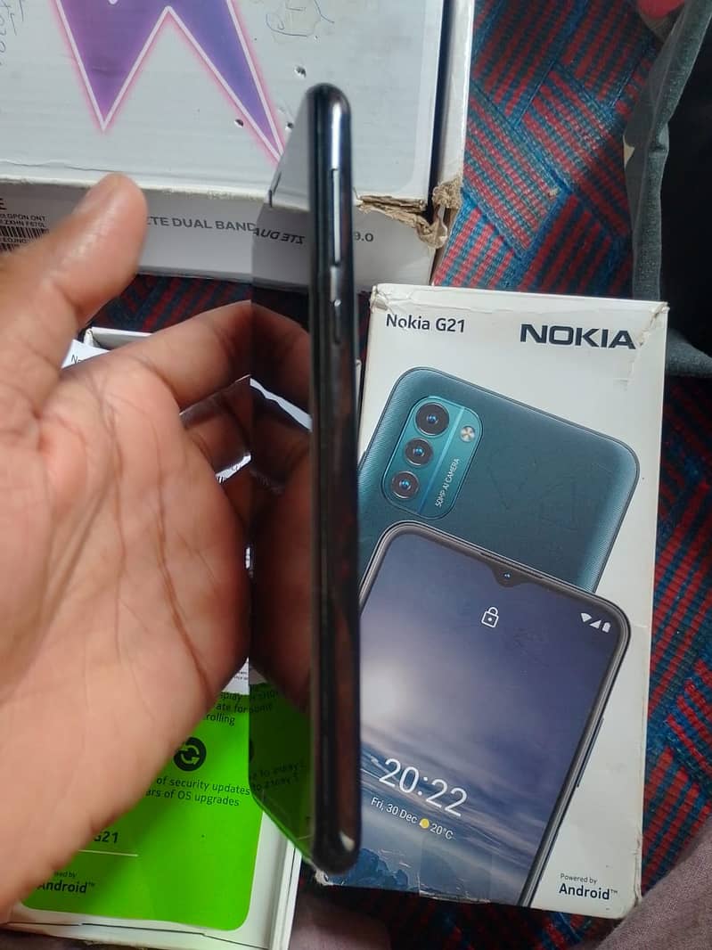 Motorola One (P30 Play) Full HD Display 6" Storage 4/64GB PTA Approved 6