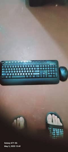 MICROSOFT WIRELESS KEYBOARD AND MOUSE