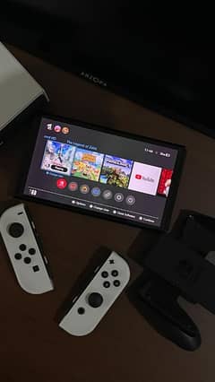 Nintendo switch OLED modchip installed (jailbroken)