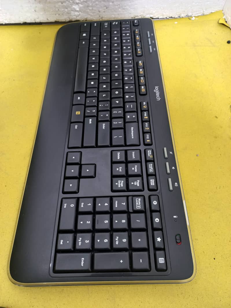 Wireless Logitech Keyboard and Mouse Combo with Dongle (Qty Available 4