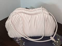 Moda Luxe ivory leather shoulder bag