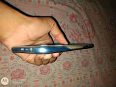 realme C21