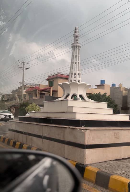 6 Marla O Block best location plot on reasonable price 1