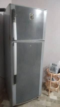 SELLING FULL SIZE DAWLANCE REFRIGERATOR
