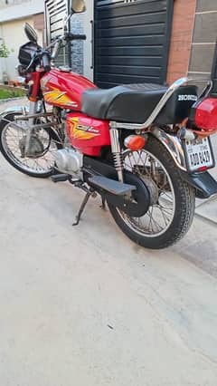 Honda 125cc Like new condition