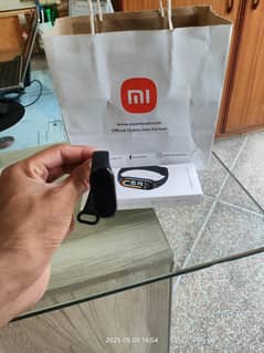 MI BAND 8