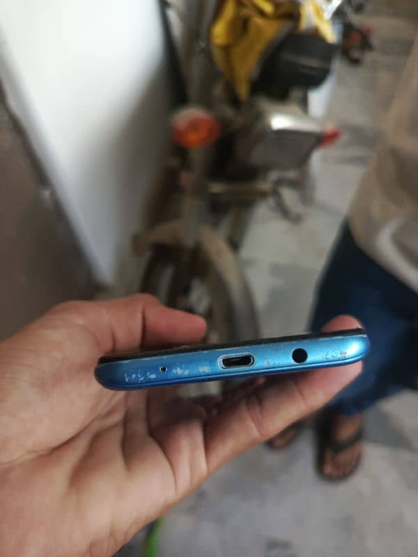 Tecno Spark 7 6