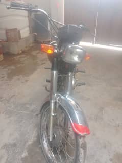 bikeforsalesuperstar22modleurgentsaledabalsaman68000