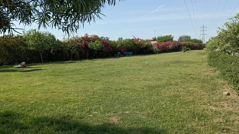 3-Marla Ready-for-Possession Plot in Charagh Block, SA Gardens Phase 2 Unique Location! 5