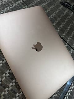 Apple Macbook Air M1