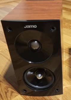 Jamo bookshelf speaker