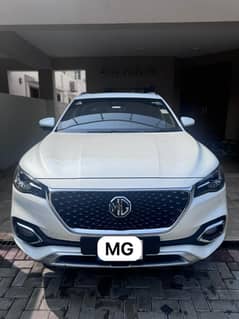 MG HS 2022