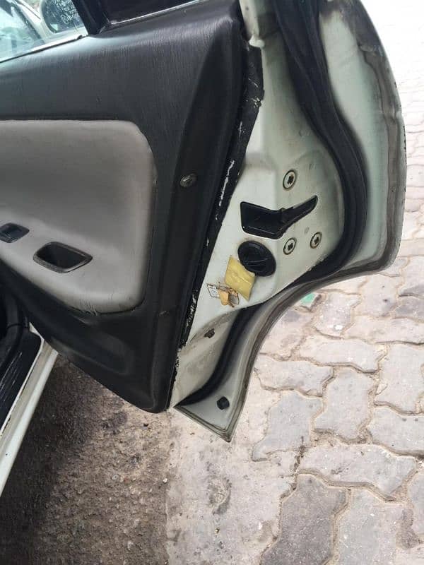 Toyota Corolla XE 1999 9