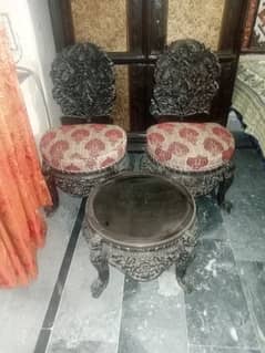 organl chinoti wood chairs good condition