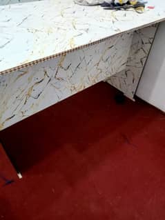 cutting table far tailor's