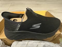 Skechers