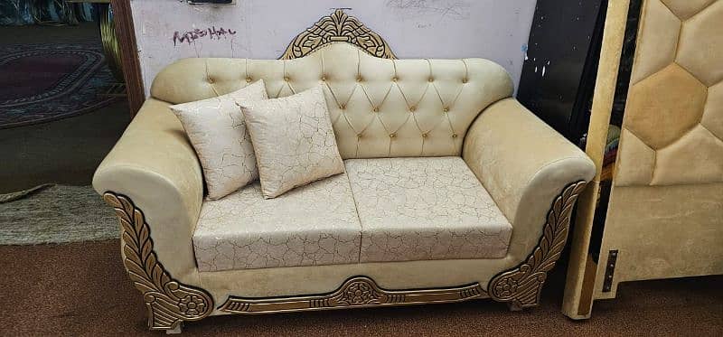 6 seater sofa L shape sofa available in 10/10 condition 19