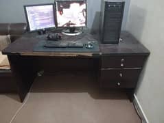 Office table and Chair