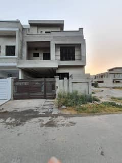 5 Marla Double Storey Grey Structure House For Sale In Canal Garden