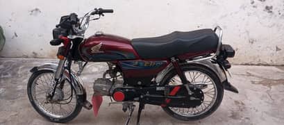 Honda CD70 Model 2024