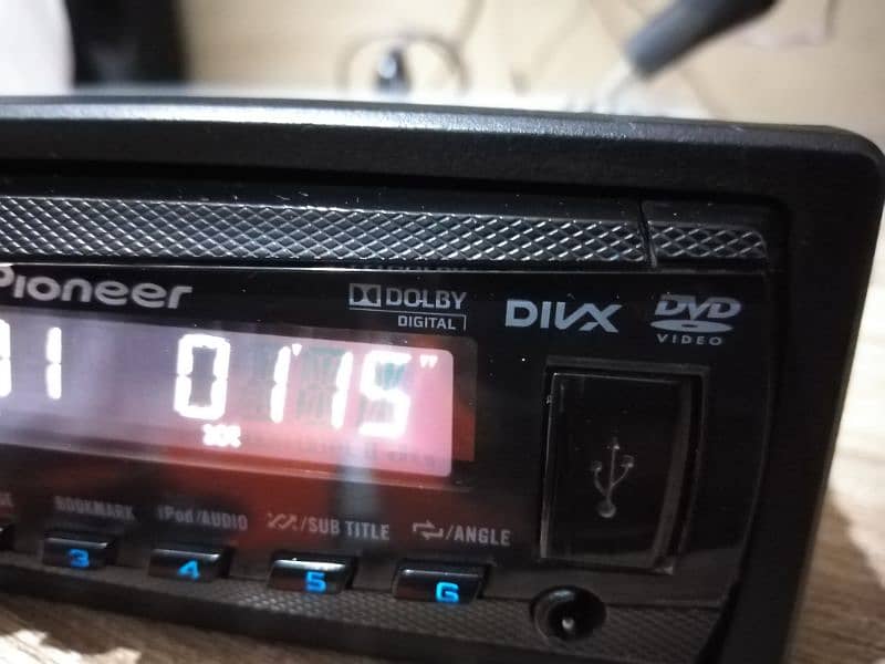 Pioneer DVD Geniun player usb/BT/DvD/subwoofer rear/front etc. 3