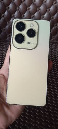Infinix Hot 40