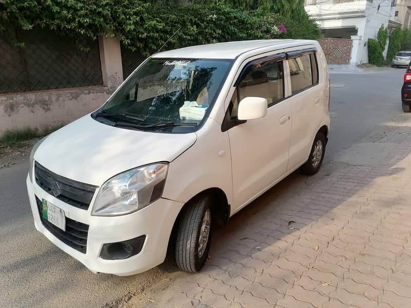 Suzuki Wagon R vxl 2018 Automatic out class fit condition 2st owner 10