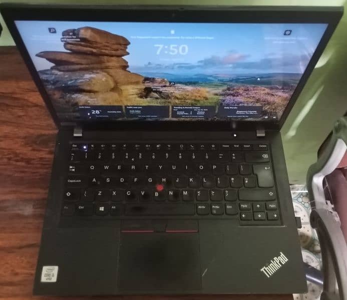 Lenovo ThinkPad T14  Core-i5-10th Gen 16 GB RAM 512 GB SSD 14″ Display 2