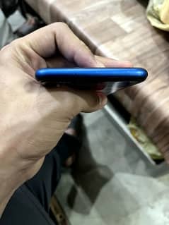 Honor 8x with box 4\128