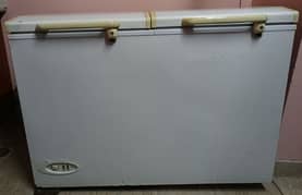 Waves Deep Freezer