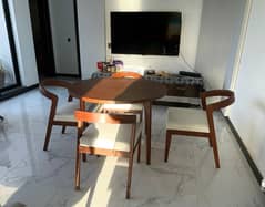 Stylish Dining table