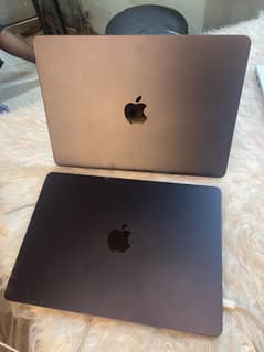 MacBook Air M2 11 cycles Only