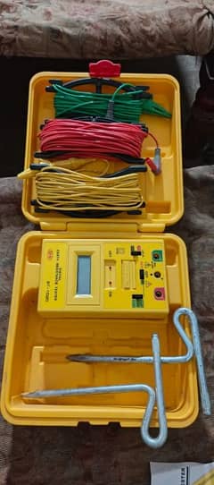 Grounding Tesrer