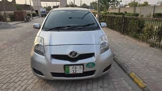 Toyota Vitz 2013