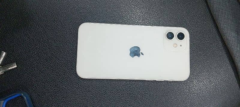 IPhone 12 Non PTA with 93% Health and 10/10 Condition. 3