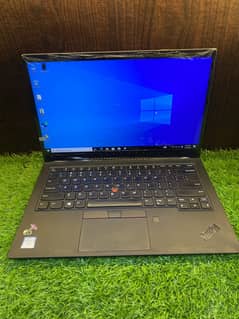 Lenovo x1 Carbon (i5 8th Gen) (16/256)