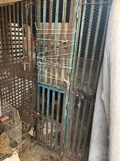 Used Hen Cage – Strong Iron Build, Affordable Rate