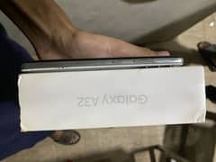Samsung galaxy A32 6/128 with box