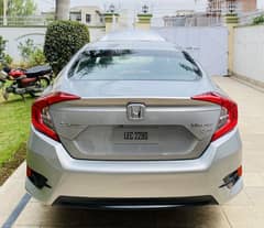Honda Civic UG Red Meter 2018 ٹائم پر بھی مل سکتی ہے