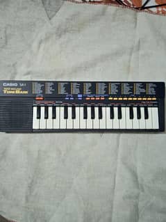 Piano Casio SA-1