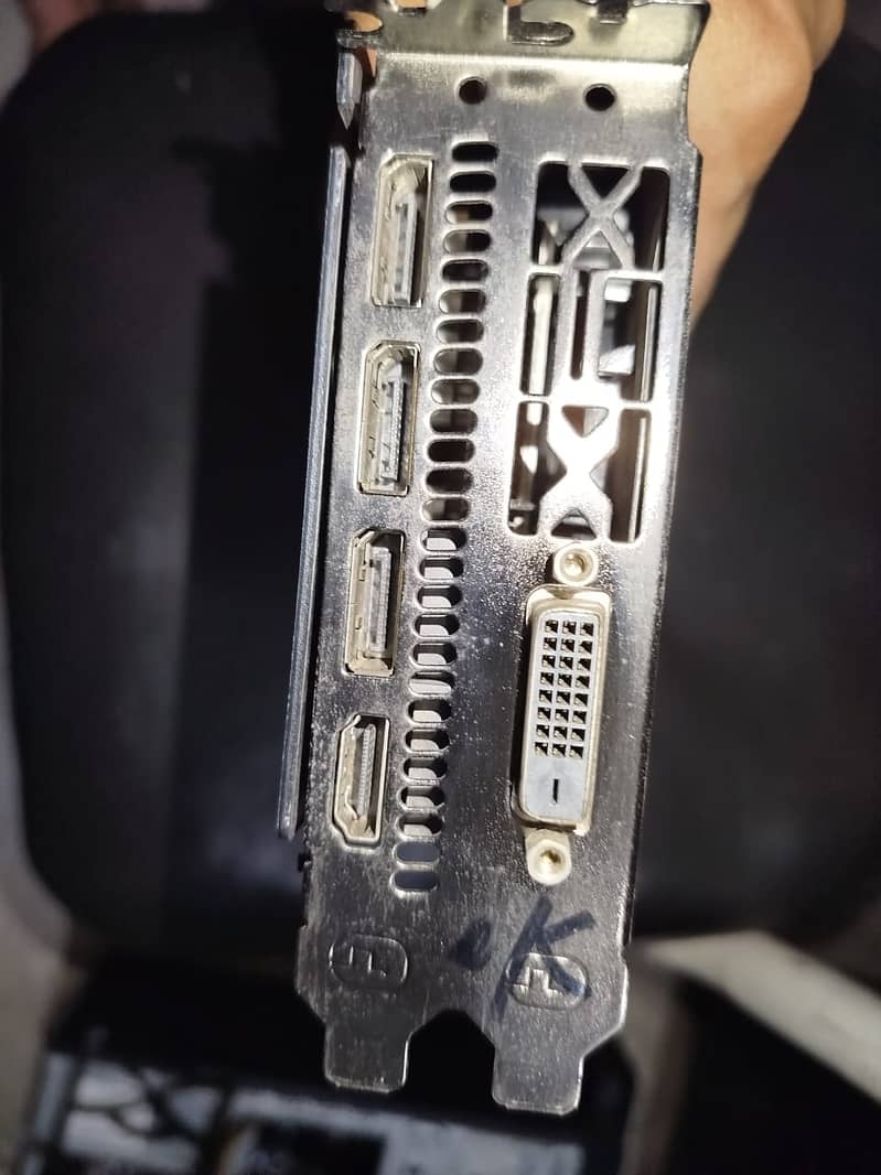 RX 570 4GB XFX (Black Edition) / 4GB / 256bit / DDR5 2